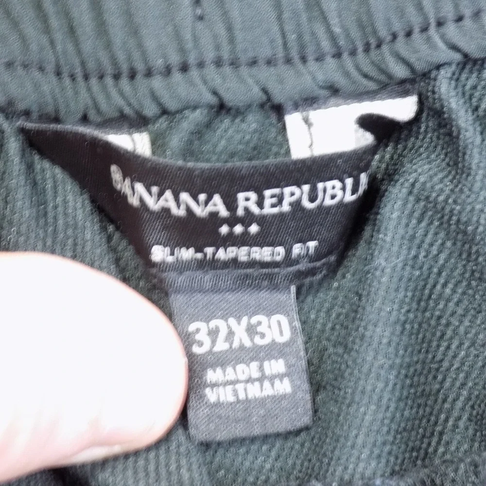 Banana Republic Slim-Tapered Fit Pants Men 32x30 Black Performance Tech Casual